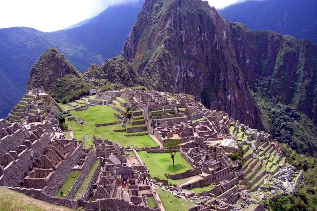 Discover the wonders of Machu Picchu