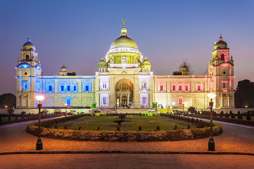 most popular tourist places to visit near Kolkata