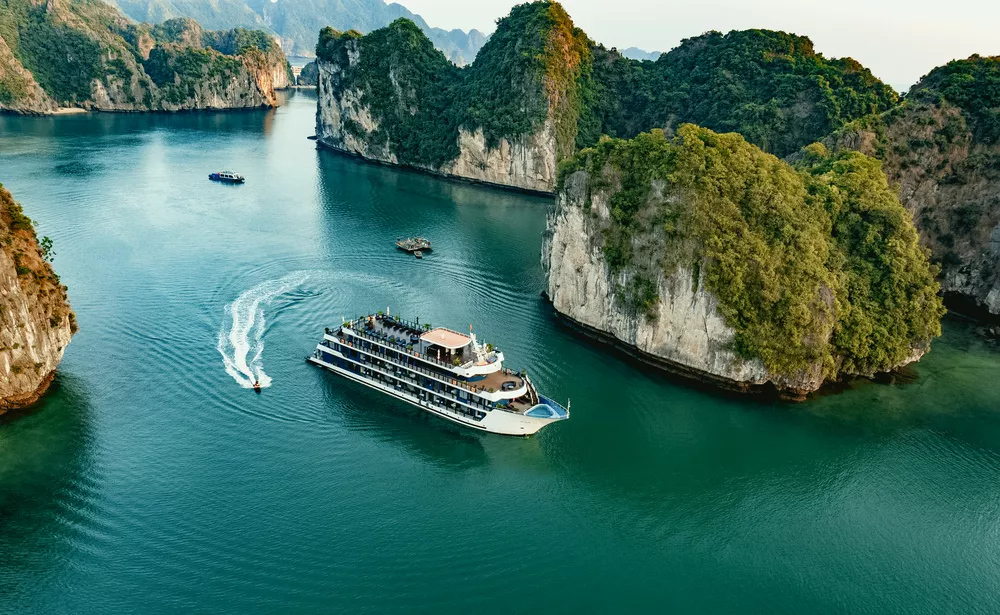 Best Halong Bay Cruises