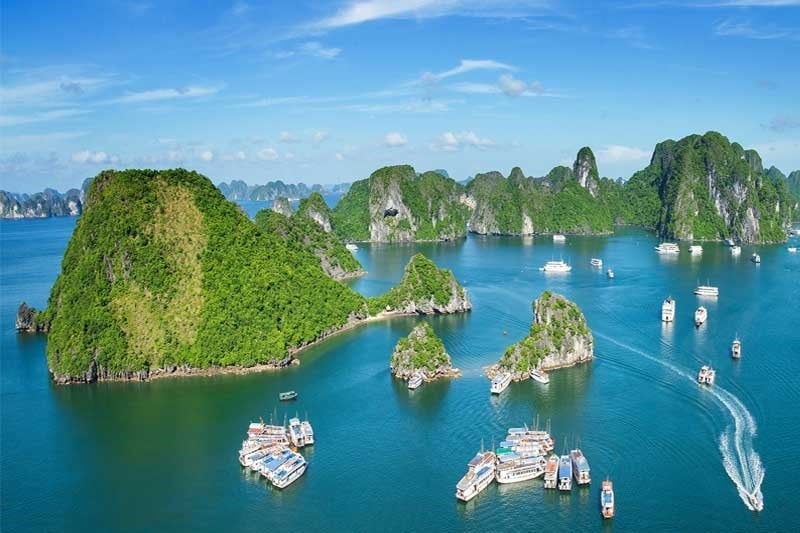 Adventures in Halong Bay