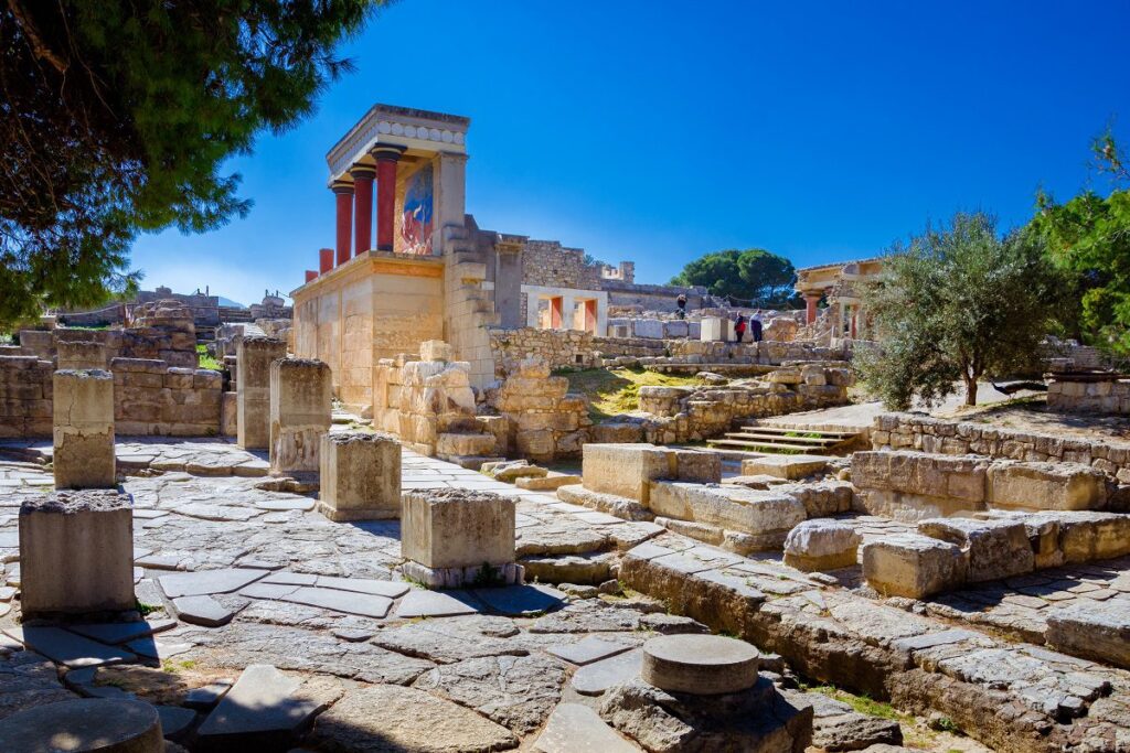 Visiting the Minoan Palace of Knossos