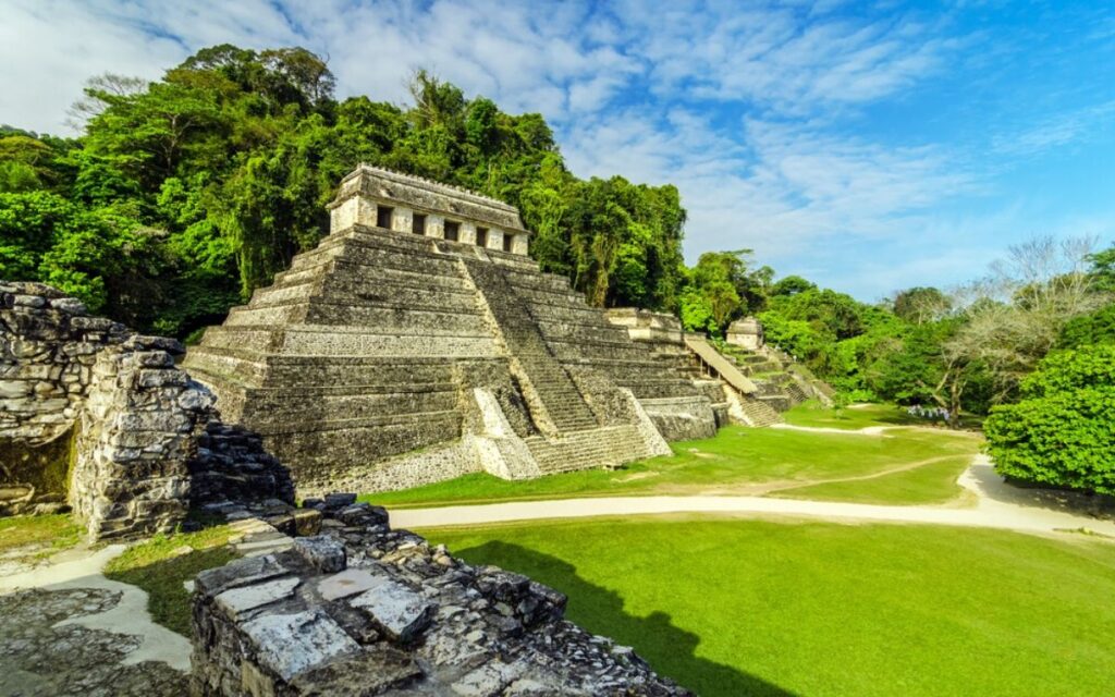 history and architecture of Palenque