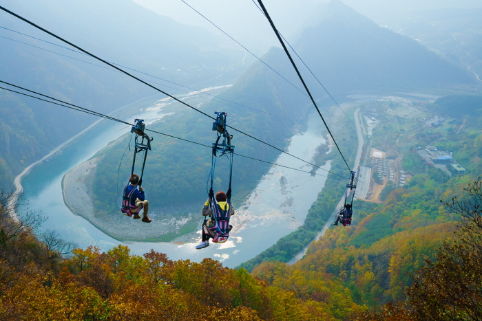 top activities for adventure and entertainment in South Korea