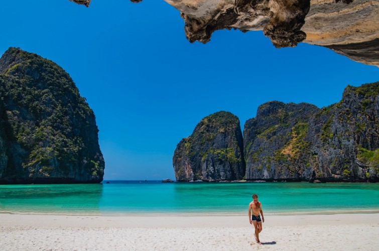 beautiful beaches in Thailand