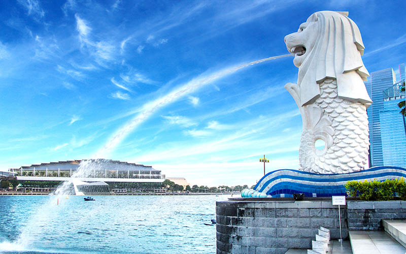 Merlion Park: Pose For A Photo